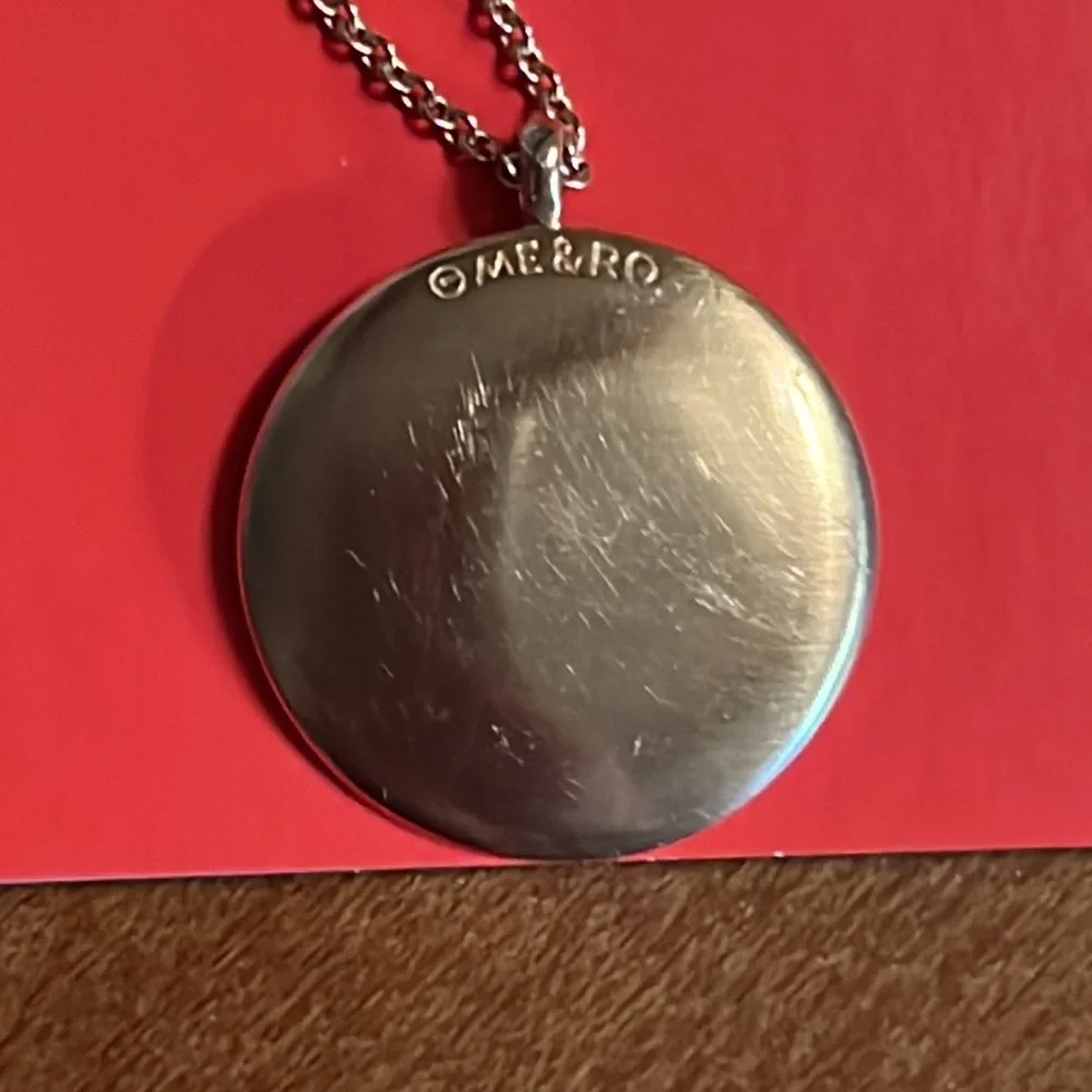 Vintage Me & Ro 10K LARGE Chakra Om Flower Pendant Necklace 18” - Picture 5 of 12